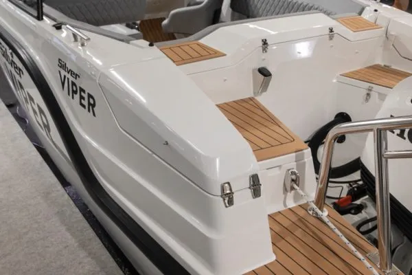 Silver-Viper-DCz-YM20-Vene20-21_preview